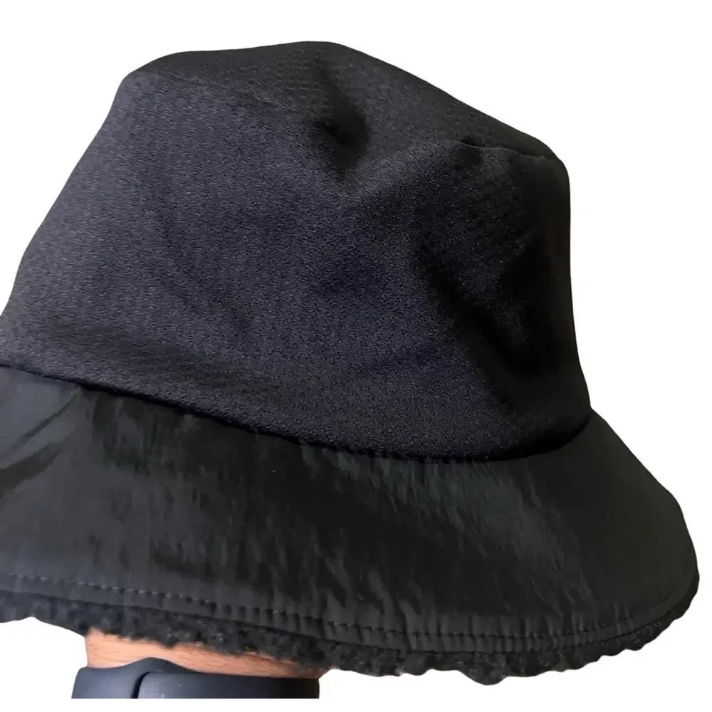 Lululemon Black Sherpa Fleece Bucket Hat with Buckle Detail S/M (0924)